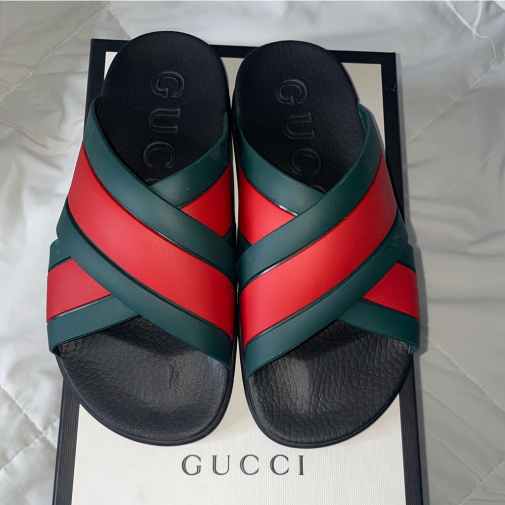 Gucci rubber vrv sandals